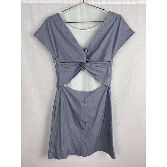 Theory Dress Andrizza Twisted Seersucker Stripe Nautical Coastal Grandma Beachy - Picture 2 of 8